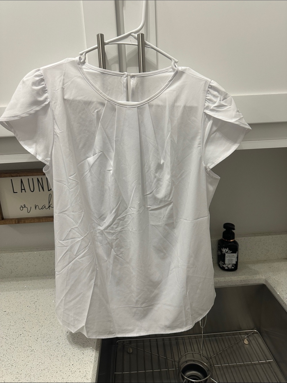 HALARA White Flutter Sleeve Blouse